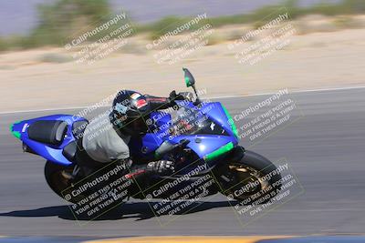 media/Oct-01-2023-SoCal Trackdays (Sun) [[4c570cc352]]/Turn 7 Inside (11am)/